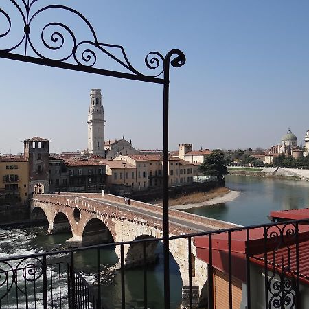 Theater Verona Luxury Apartment Exterior photo